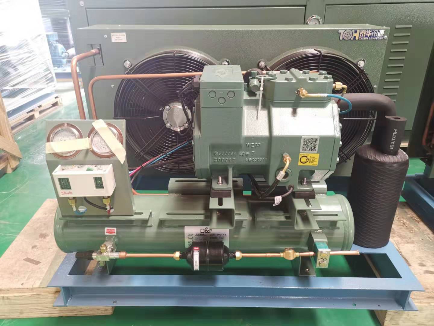 活塞制冷压缩机 活塞制冷压缩机